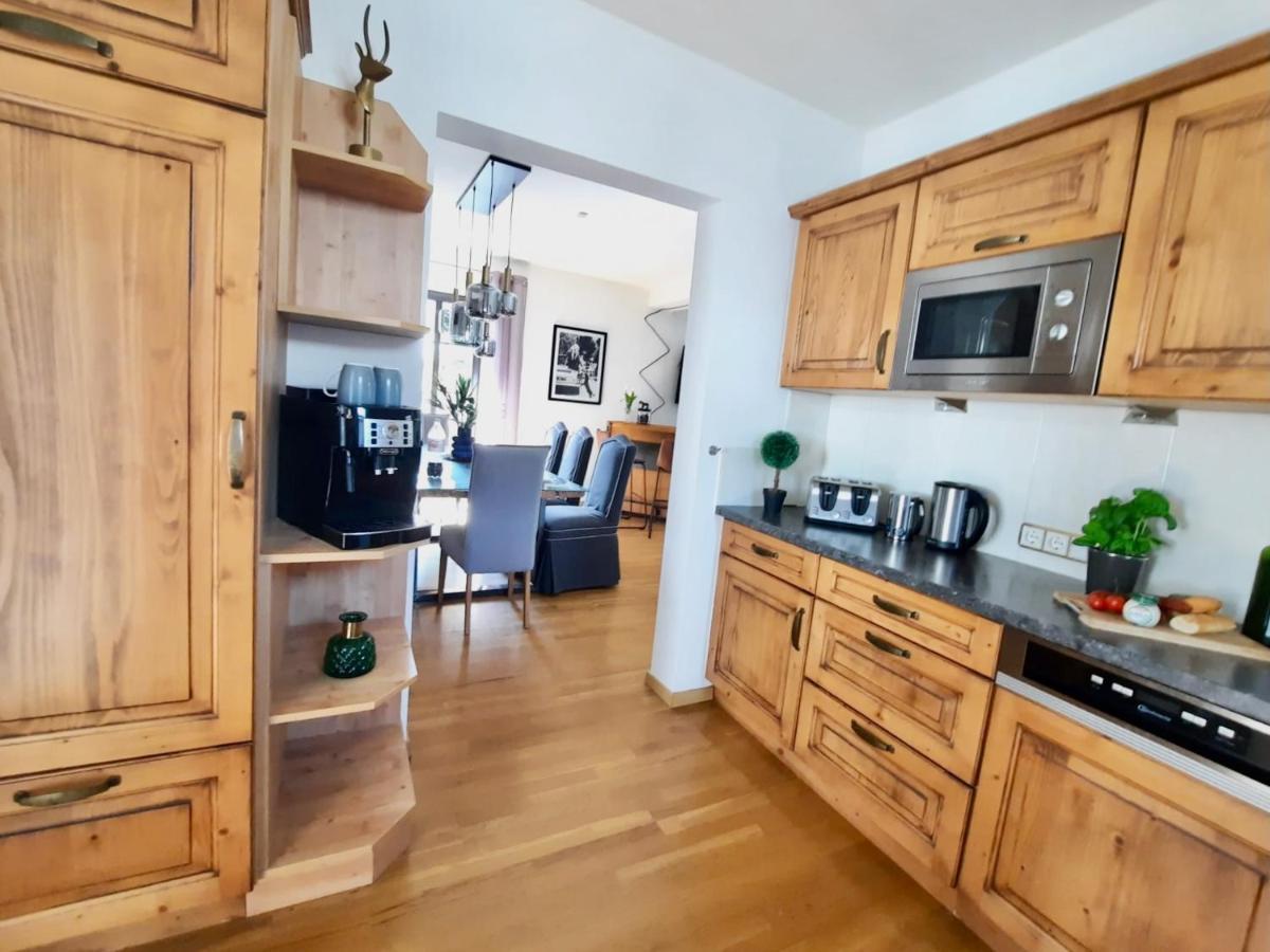 Stadtvilla Belle Kitz Im Zentrum Mit Sauna By Belle Stay Кицбюел Екстериор снимка